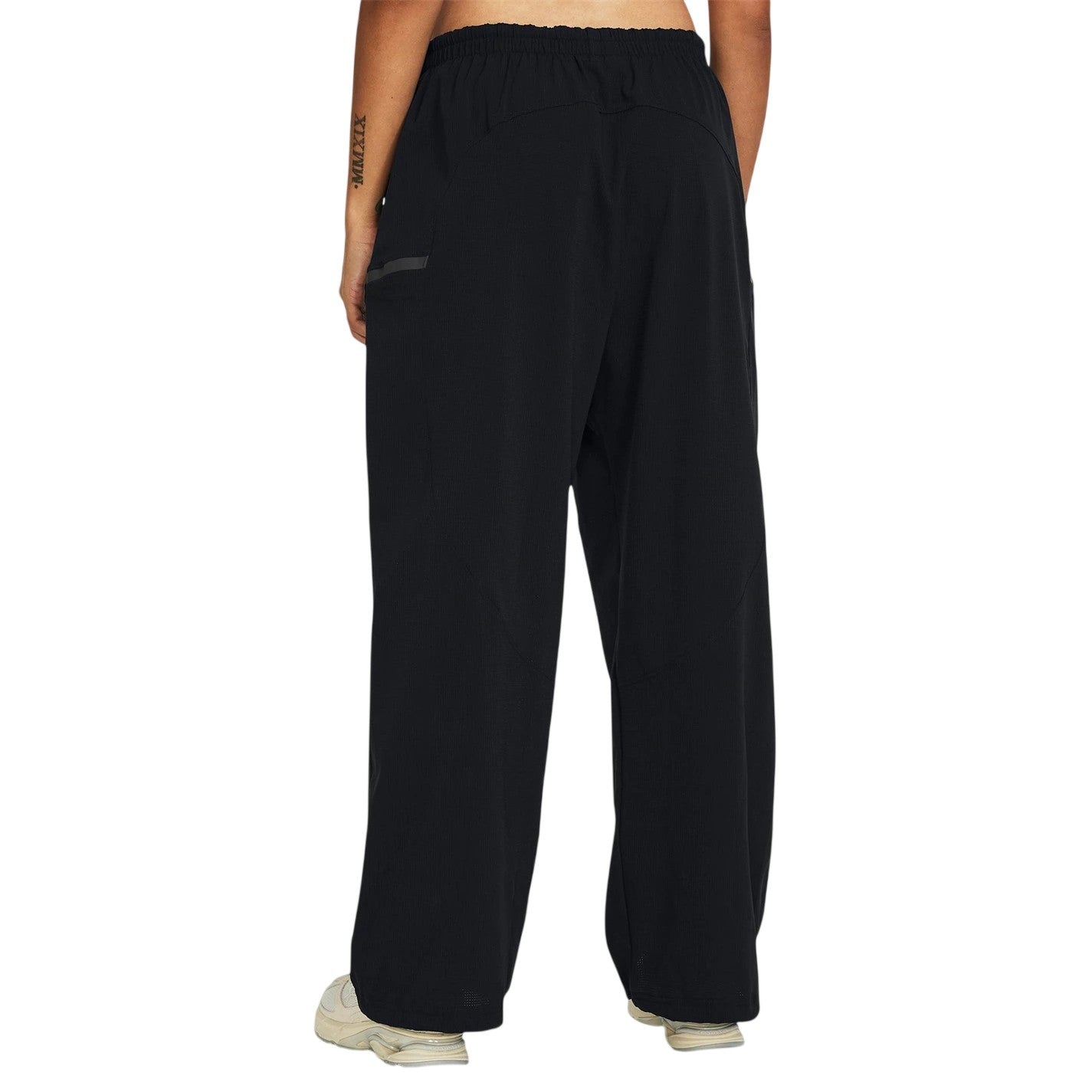Black - Lifestyle - Under Armour Womens-Ladies Woven Relaxed Fit Joggers
