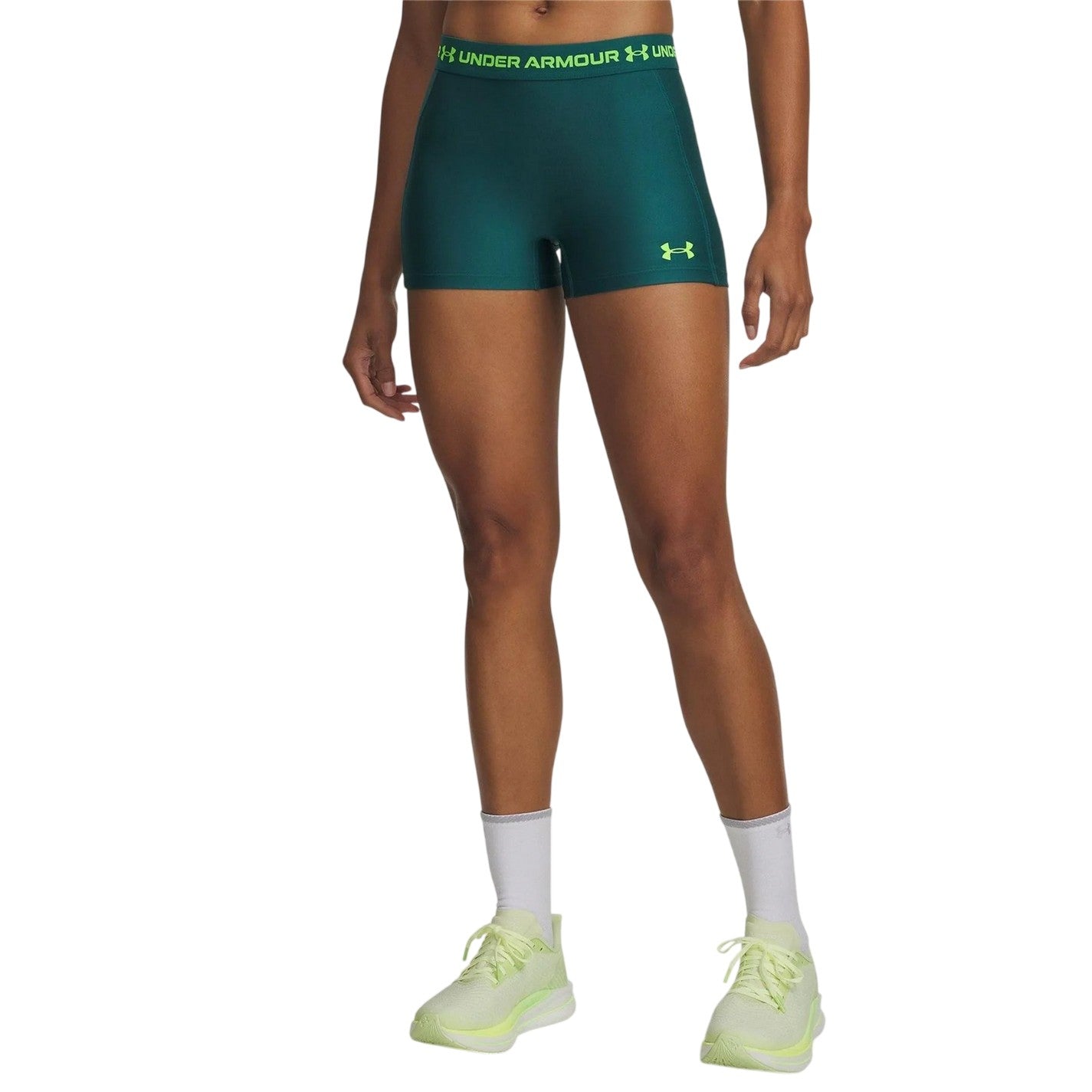 Green-Heather Green - Front - Under Armour Womens-Ladies HeatGear Shorts