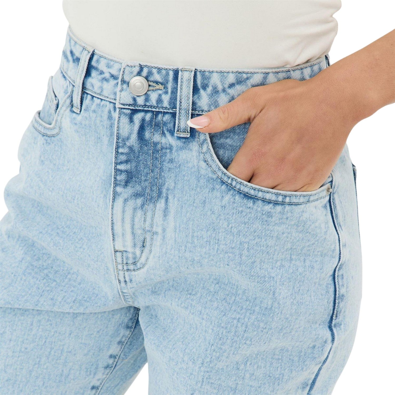 Bleach - Side - I Saw It First Womens-Ladies Faded Straight Jeans
