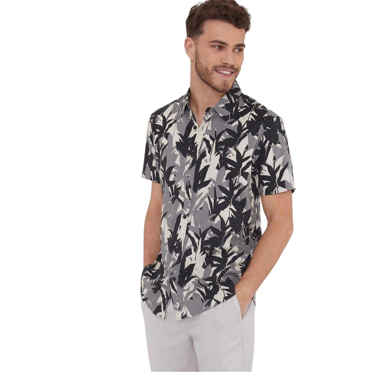 Black - Front - Threadbare Mens Leaf Print Regular Shirt