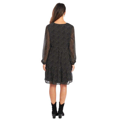 Black - Back - Be You Womens-Ladies Paisley V Neck Smock Dress