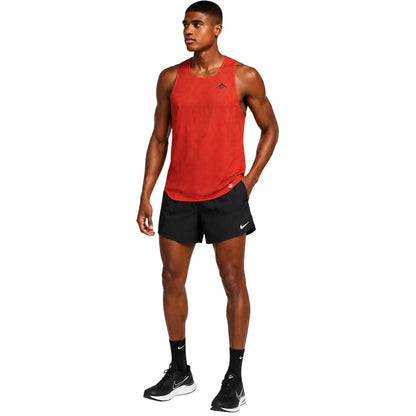 Red-Black - Lifestyle - Nike Mens Trailwind Dri-FIT Race Vest