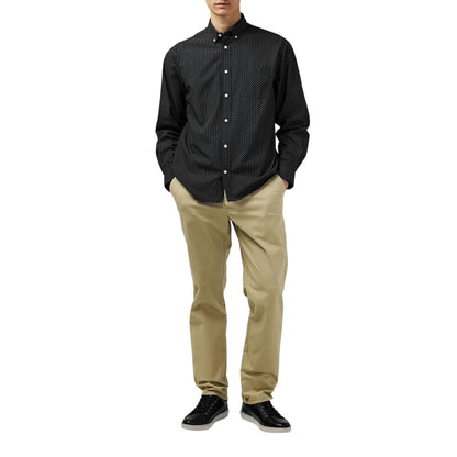 Black - Lifestyle - Fabric Mens Patterned Poplin Long-Sleeved Shirt