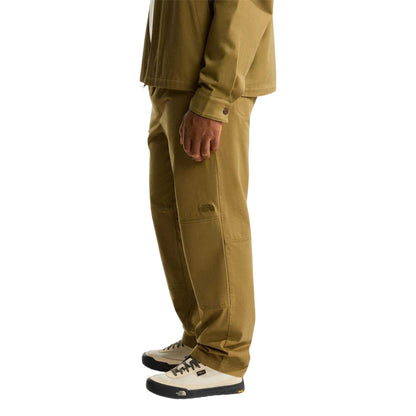Cedar - Pack Shot - The North Face Unisex Adult Beta Utility Cargo Trousers