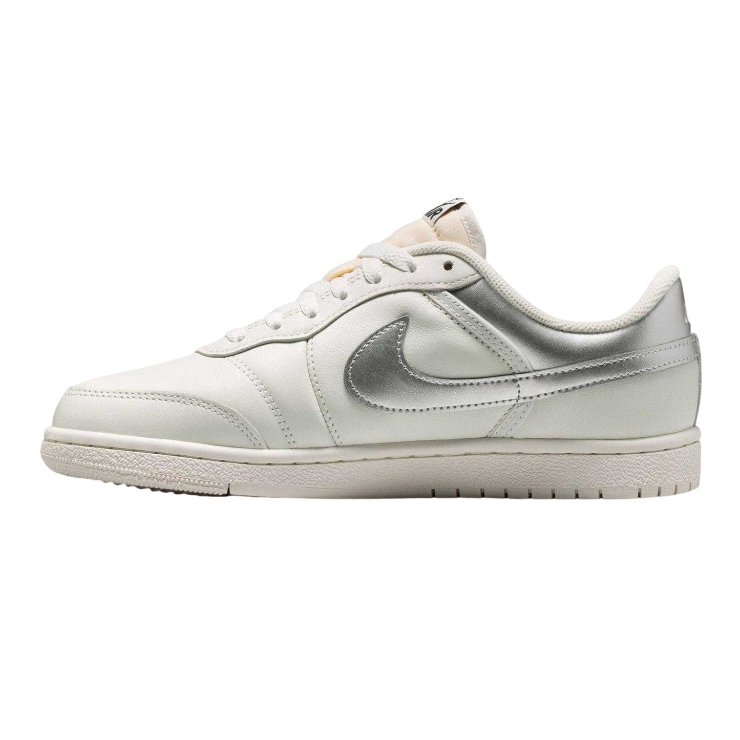 White-Silver - Side - Nike Womens-Ladies Air Jordan Skyline Trainers