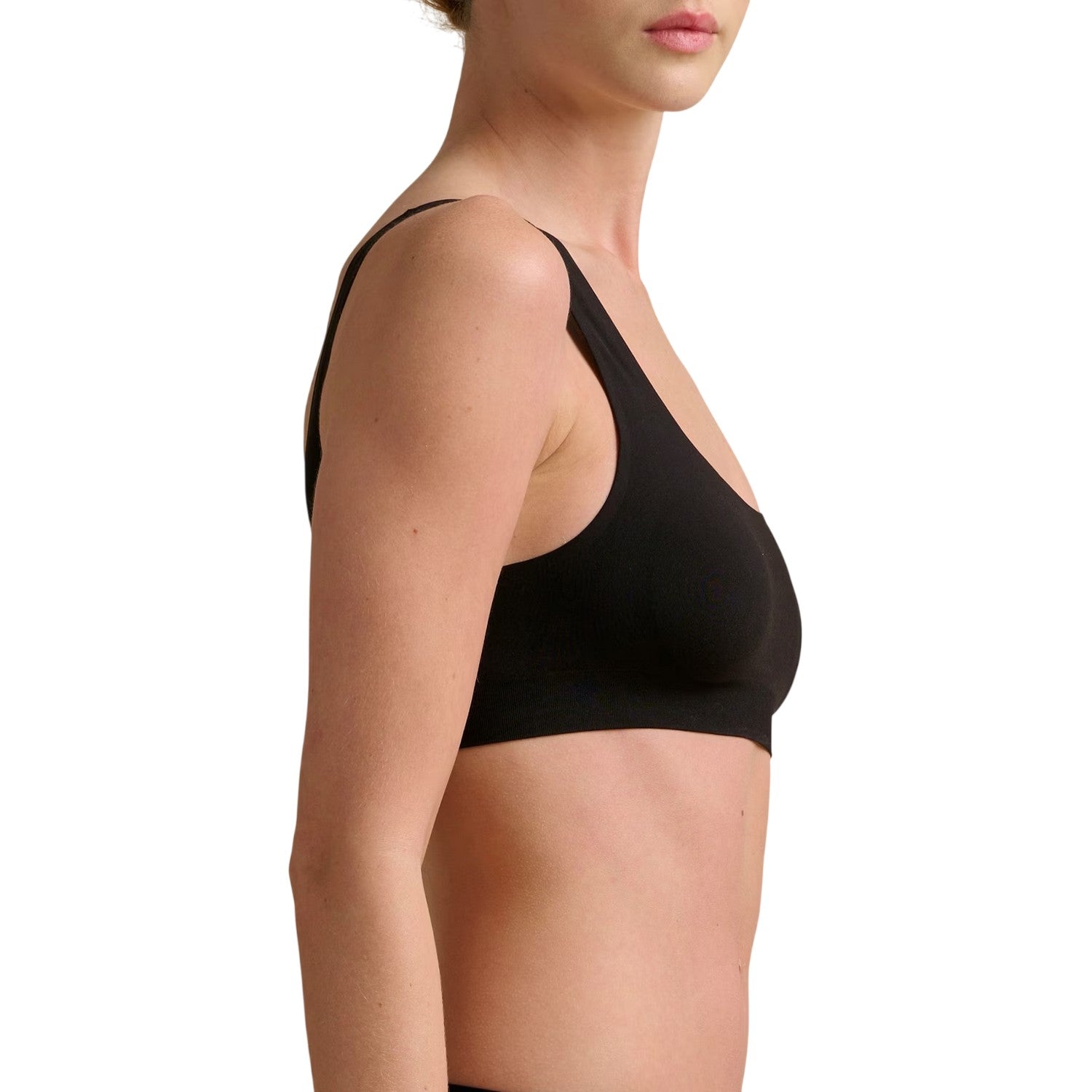 Black - Lifestyle - Wolford Womens-Ladies Structured Scoop Neck Bralette