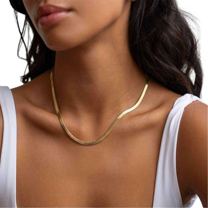 Gold - Lifestyle - D.Louise Chain Necklace