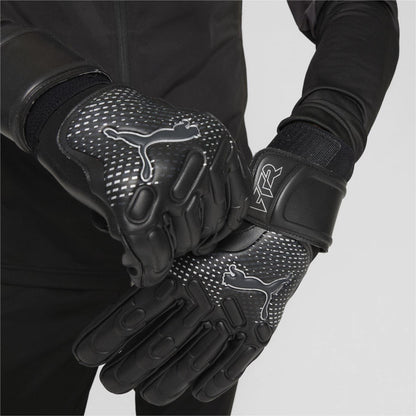 Black-Silver - Pack Shot - Puma Unisex Adult Future Goalkeeper Gloves