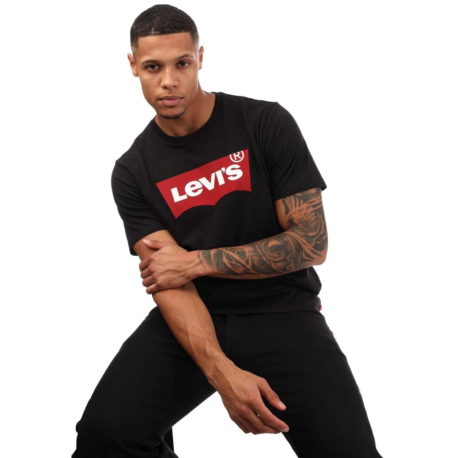 Black - Lifestyle - Levis Mens Graphic Set-in T-Shirt