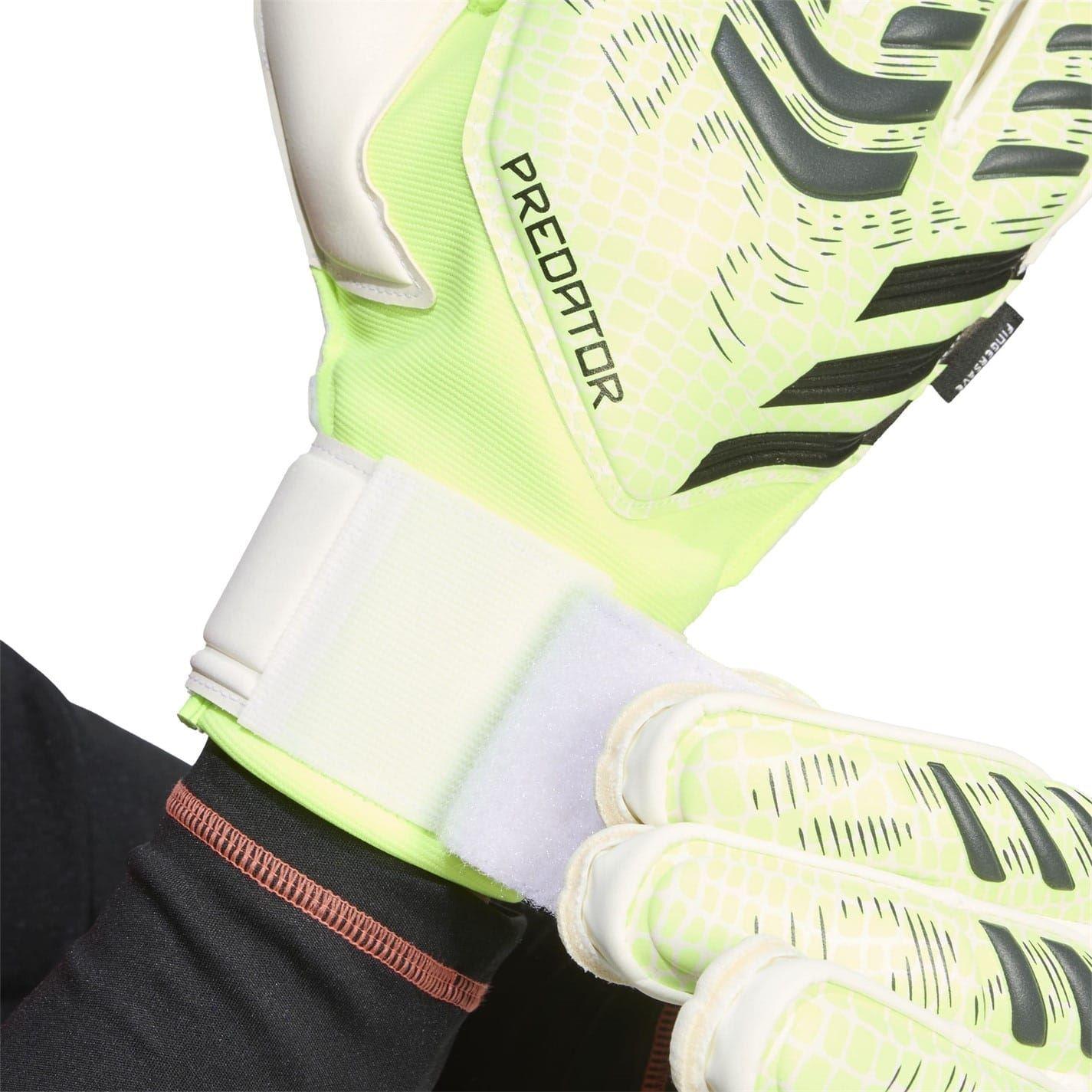 Lemon-Black - Lifestyle - Adidas Unisex Adult Predator Match Fingersave Goalkeeper Gloves