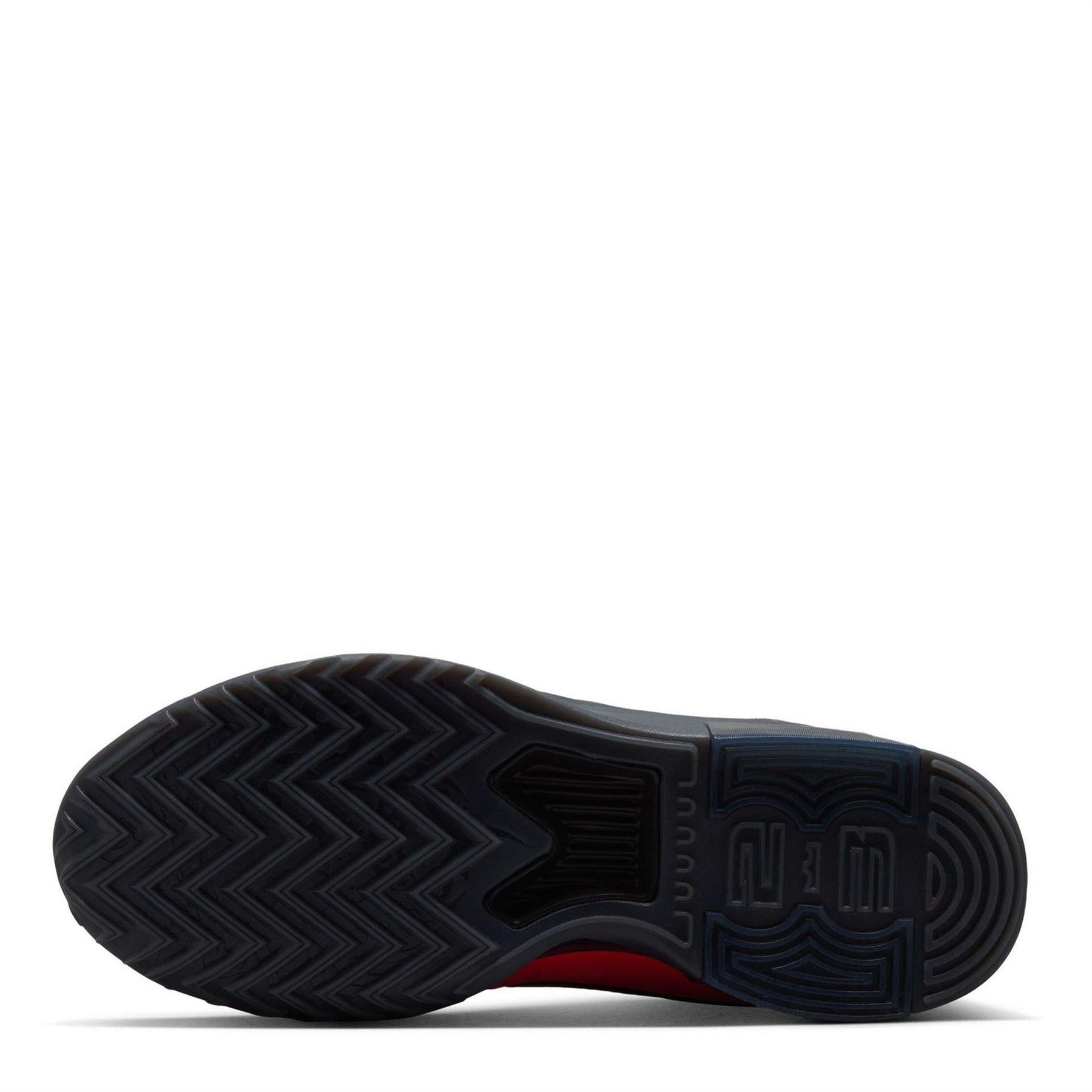 Crimson - Lifestyle - Nike Mens Witness 9 Trainers