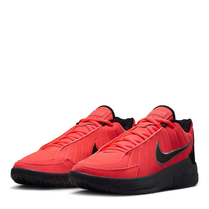 Crimson - Pack Shot - Nike Mens Witness 9 Trainers