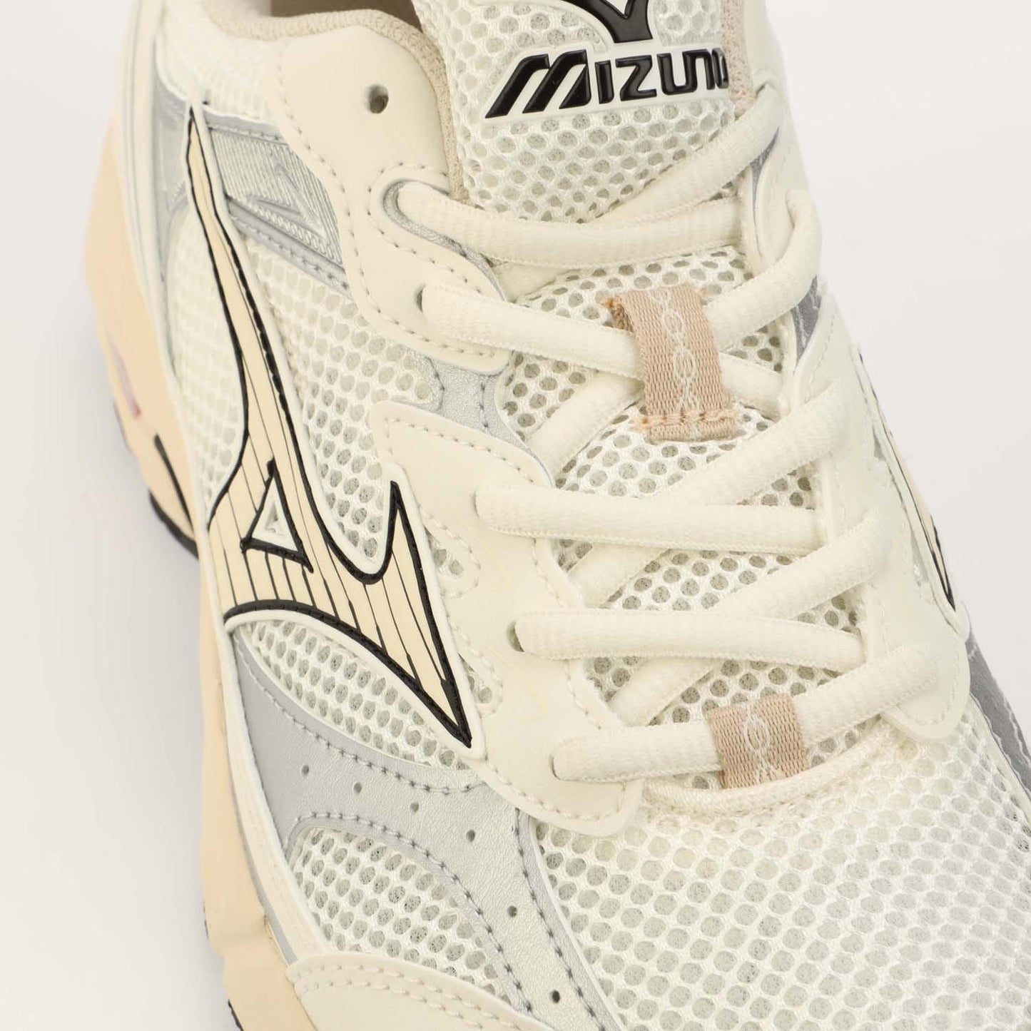 White - Close up - Mizuno Womens-Ladies MXR Casual Trainers