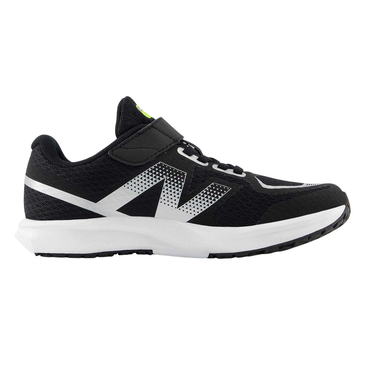 Black - Front - New Balance Childrens-Kids Flash V7 Trainers