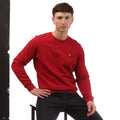 Red - Lifestyle - Lyle & Scott Mens Crew Neck Sweatshirt
