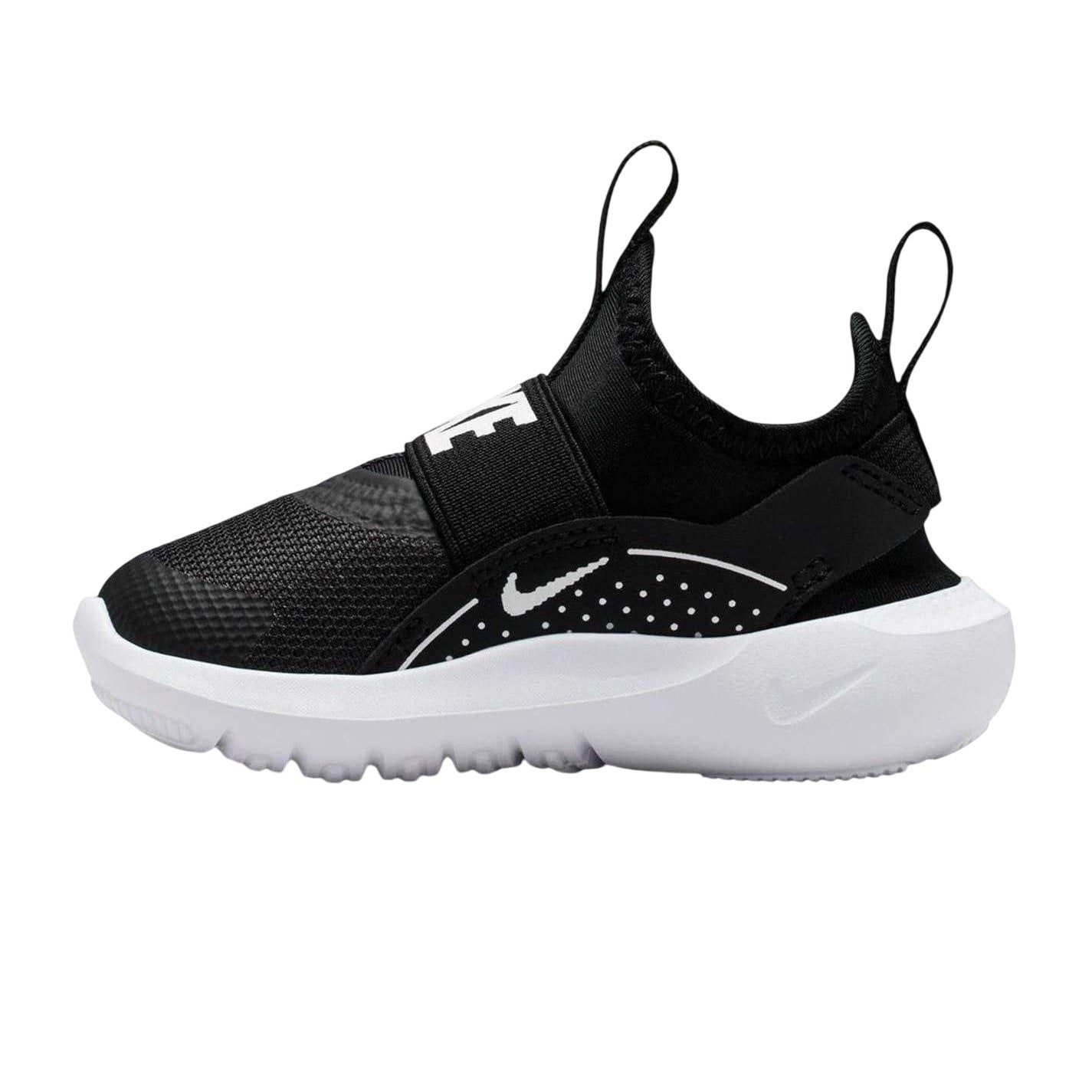 Black-White - Side - Nike Childrens-Kids Runner 4 Trainers