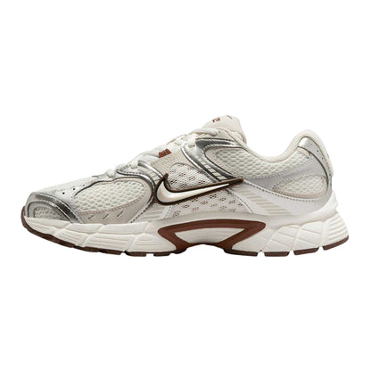 Off White-Brown - Side - Nike Mens Vomero Run 5 Mesh Trainers