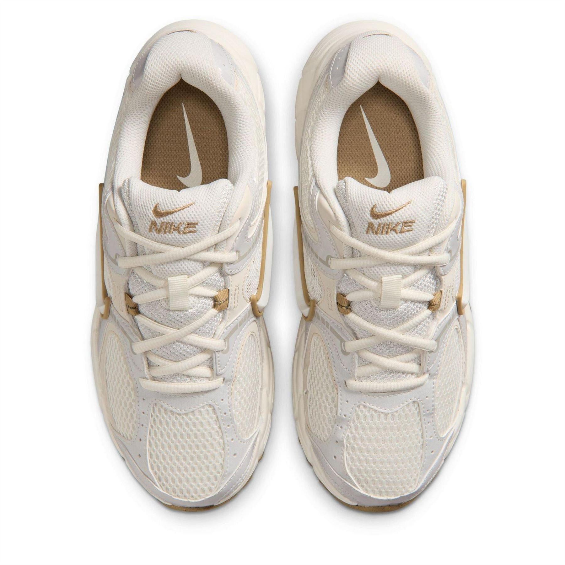 Sail - Lifestyle - Nike Mens Vomero Run 5 Mesh Trainers