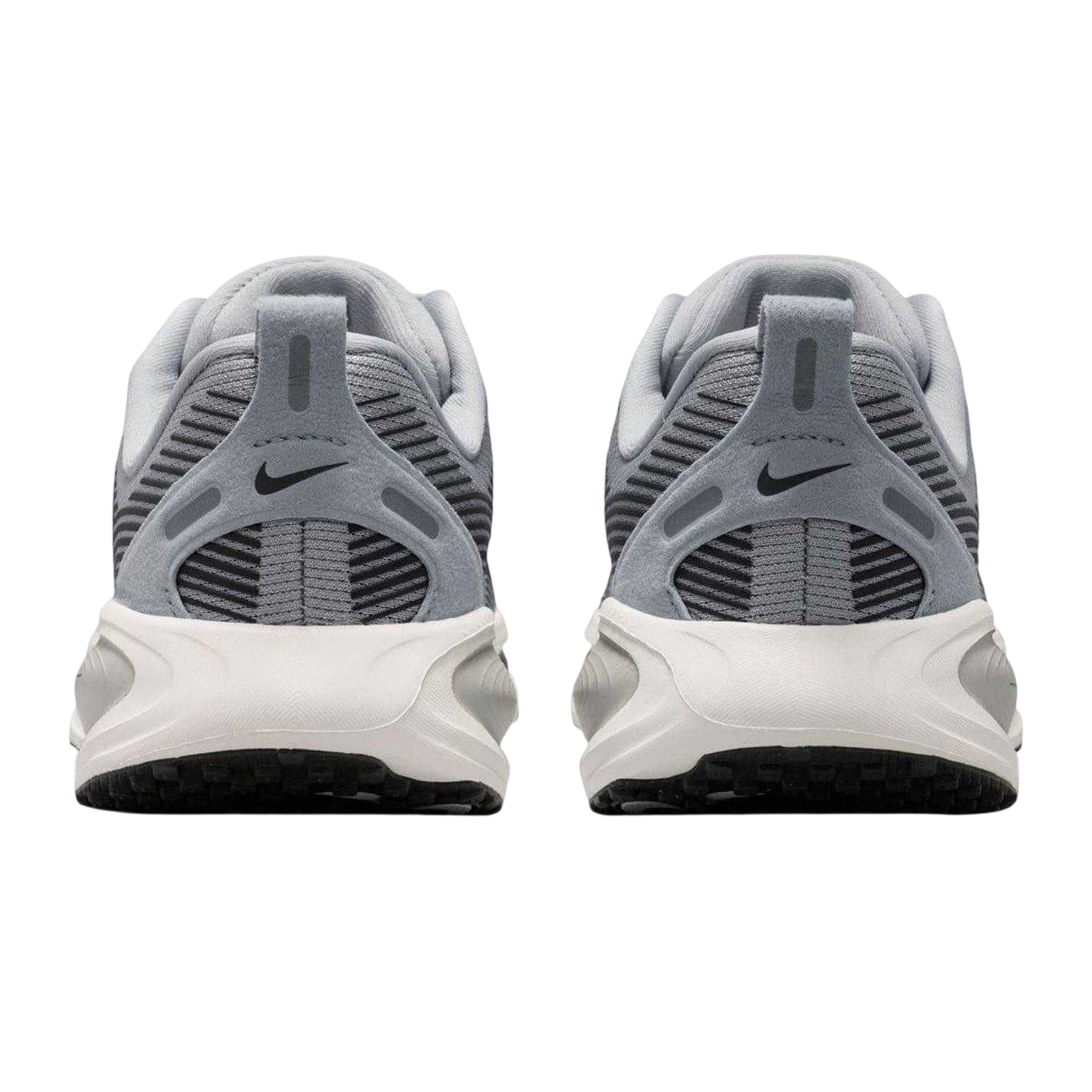Wolf Grey - Back - Nike Childrens-Kids Vomero 18 Trainers