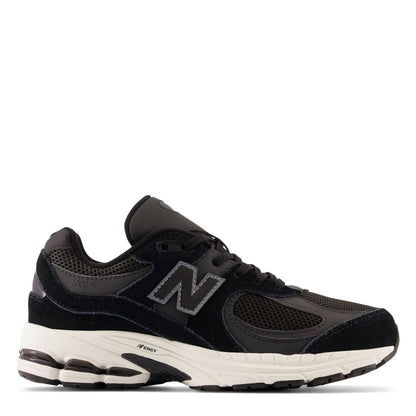 Black-White - Front - New Balance Childrens-Kids 2002 Suede Trainers
