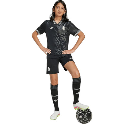 Black - Lifestyle - Adidas Childrens-Kids 2025-2026 Juventus FC Football Shirt