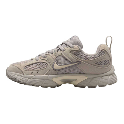 Moon - Side - Nike Childrens-Kids V5 Leather Running Trainers
