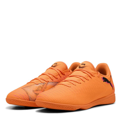 Heat-Fire - Front - Puma Mens Future 8 Play Football Boots