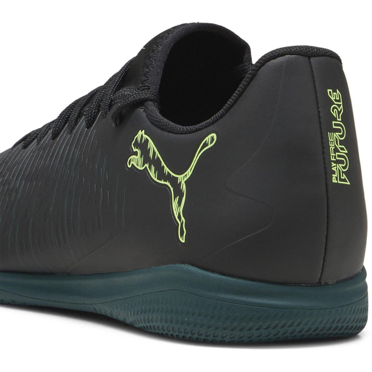 Puma Black - Pack Shot - Puma Mens Future 8 Play Football Boots