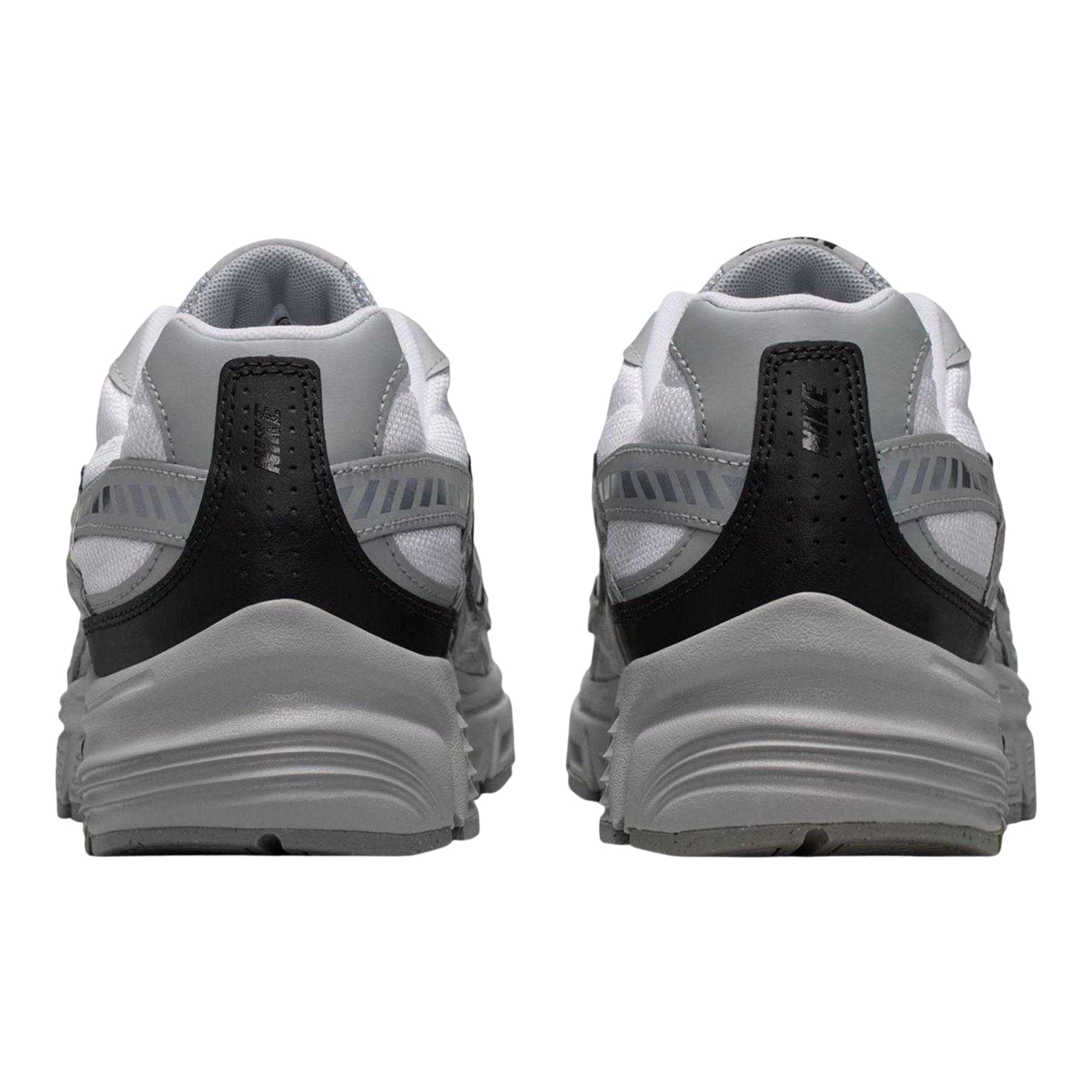 White-Grey - Back - Nike Mens Initiator Logo Cushioned Trainers