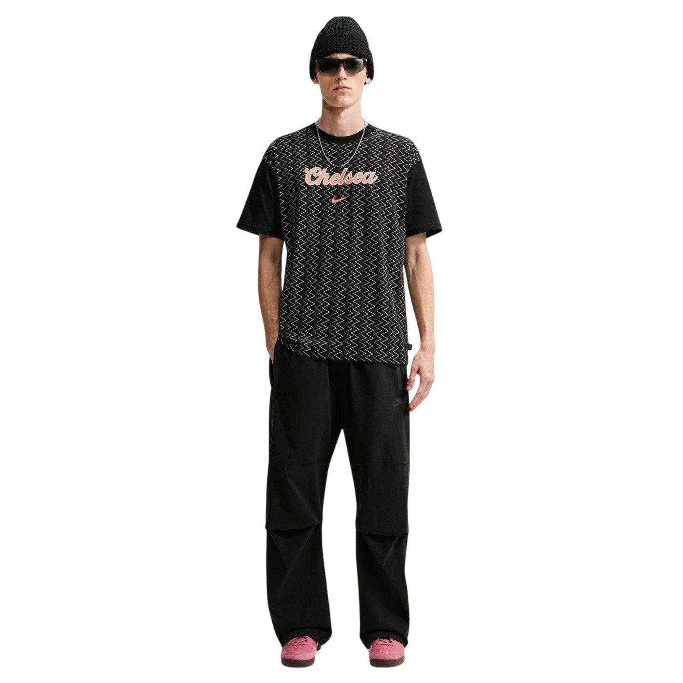 Black-White - Pack Shot - Nike Unisex Adult Chelsea FC T-Shirt