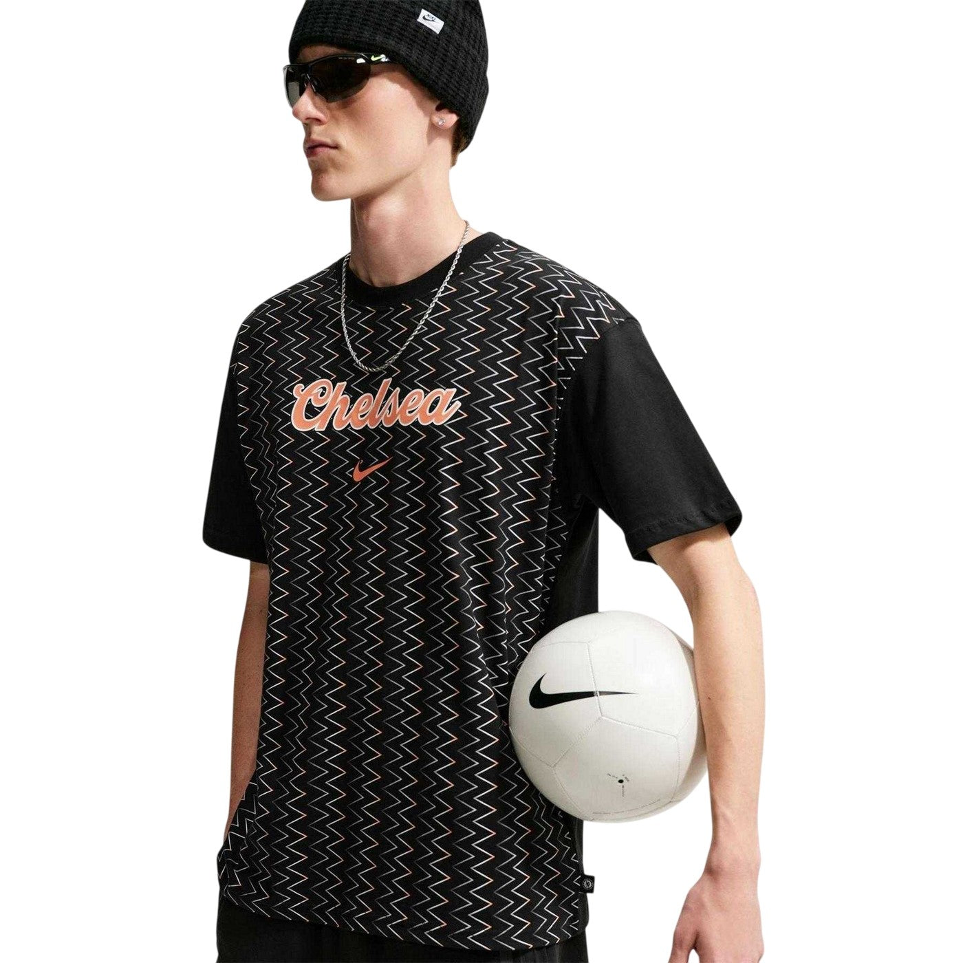 Black-White - Front - Nike Unisex Adult Chelsea FC T-Shirt