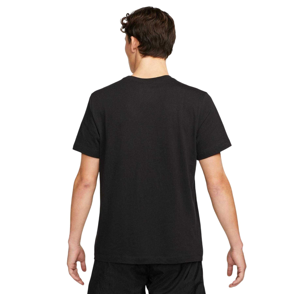 Black - Pack Shot - Nike Mens Sportswear Club Logo T-Shirt