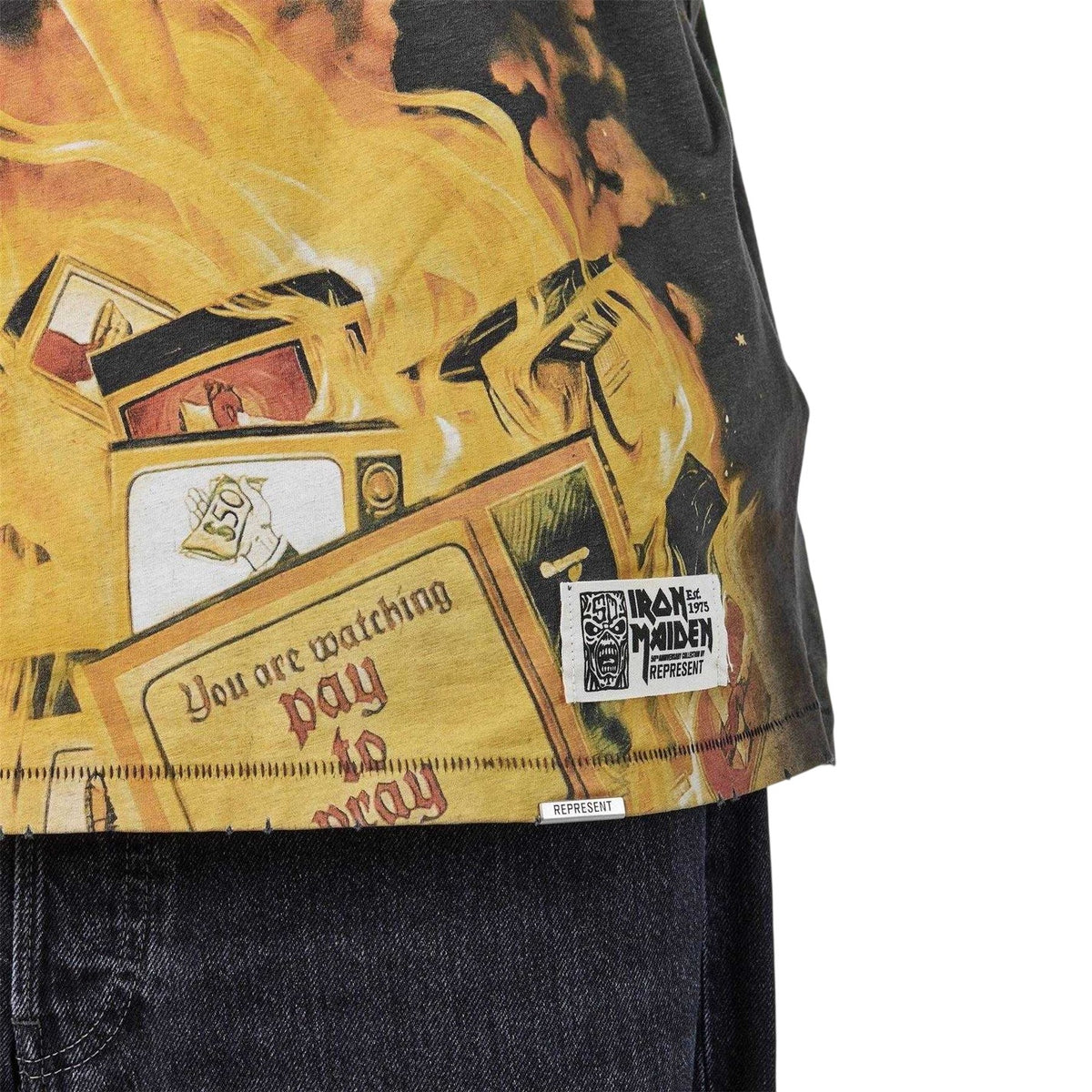 Grey - Side - Iron Maiden Mens Holy Smoke Eddie T-Shirt