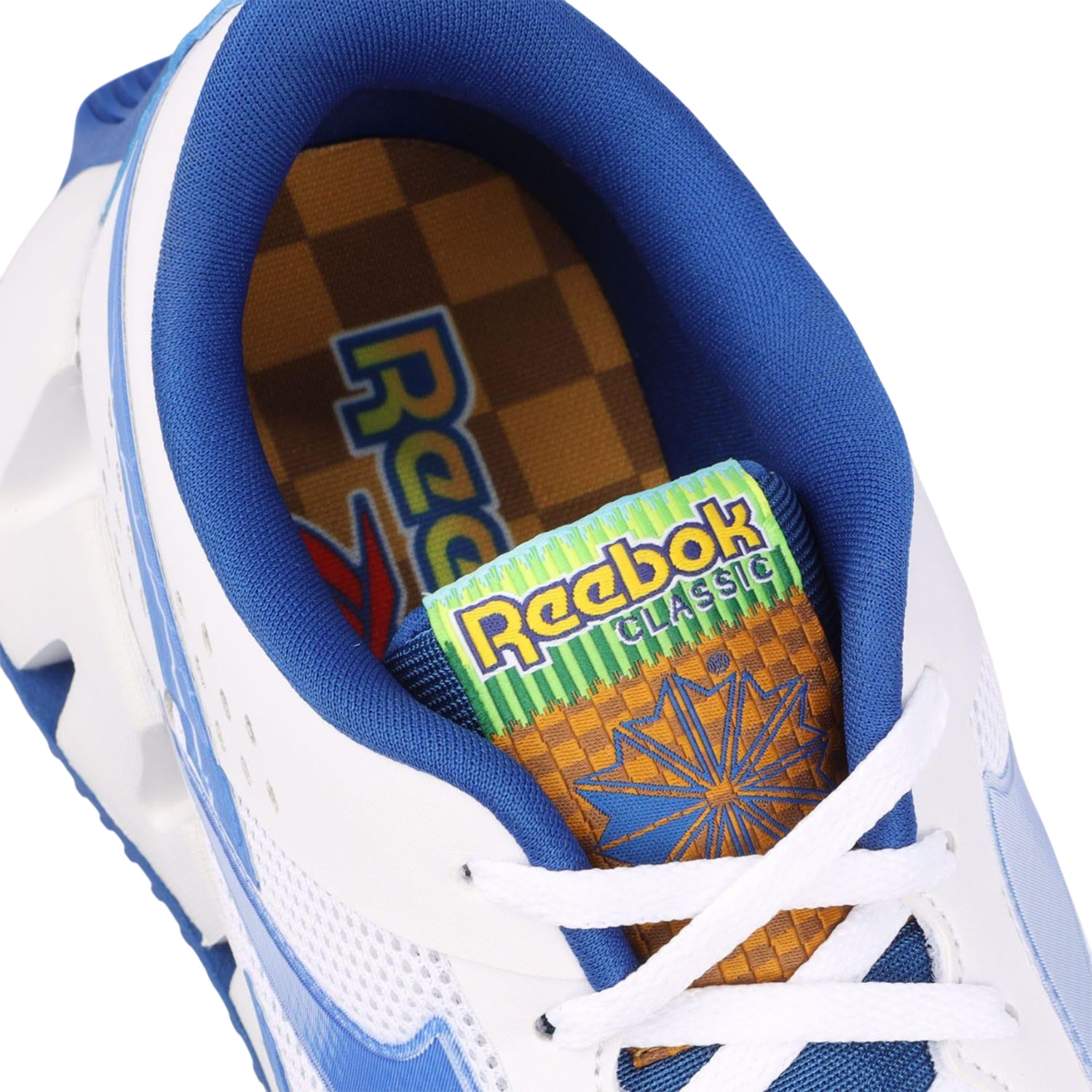 White-Blue - Pack Shot - Reebok Childrens-Kids Dynamica 2.0 Zig Zag Trainers