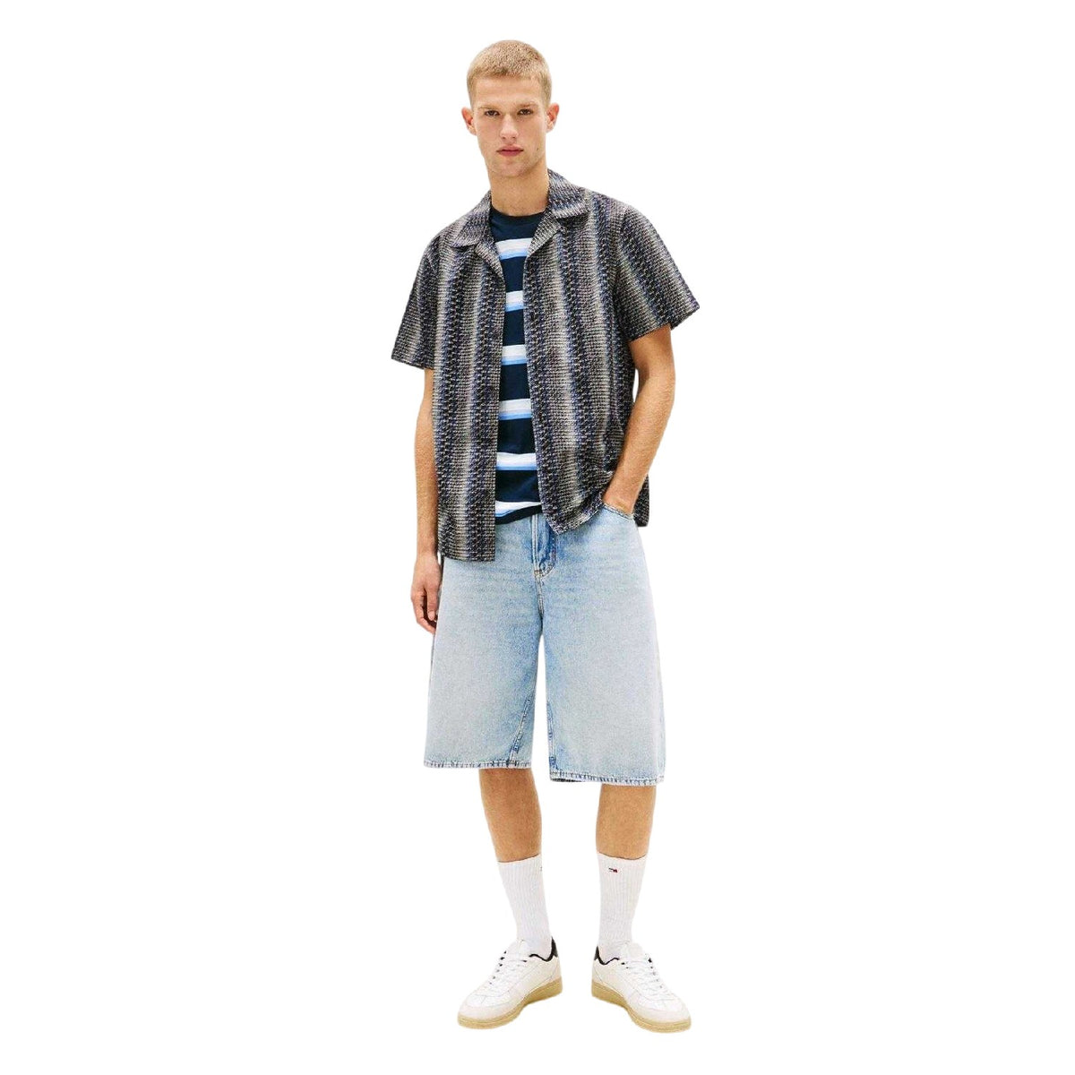 Black - Lifestyle - Tommy Jeans Mens All-Over Print Short-Sleeved Shirt