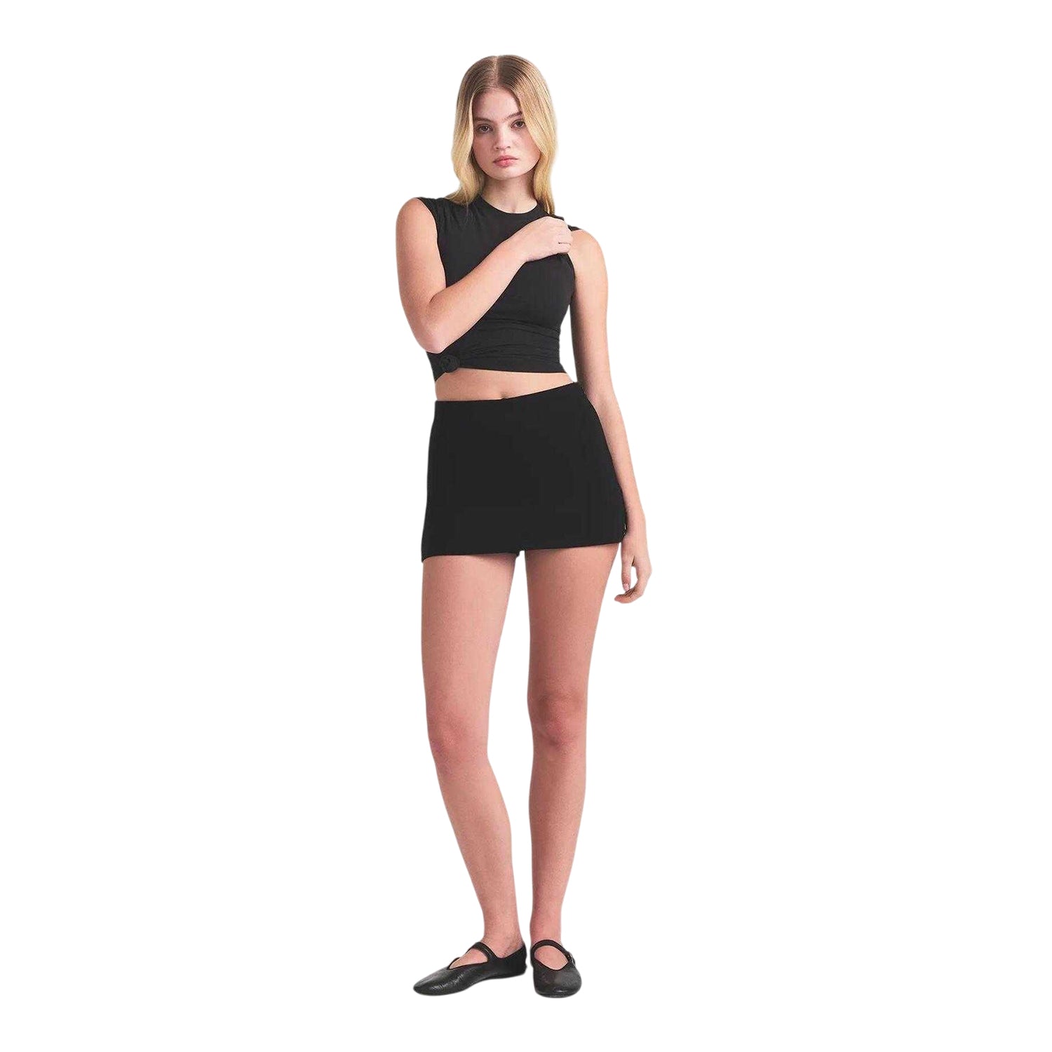 Obsidian Black - Lifestyle - Skims Womens-Ladies Essential Plain Skort