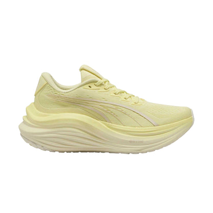 Gold - Front - Puma Womens-Ladies Magmax Nitro Trainers