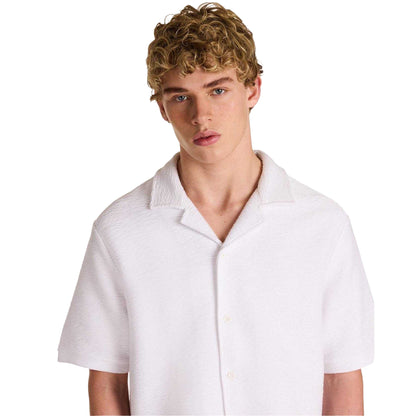White - Lifestyle - Prevu Mens Ottoman Short-Sleeved Shirt
