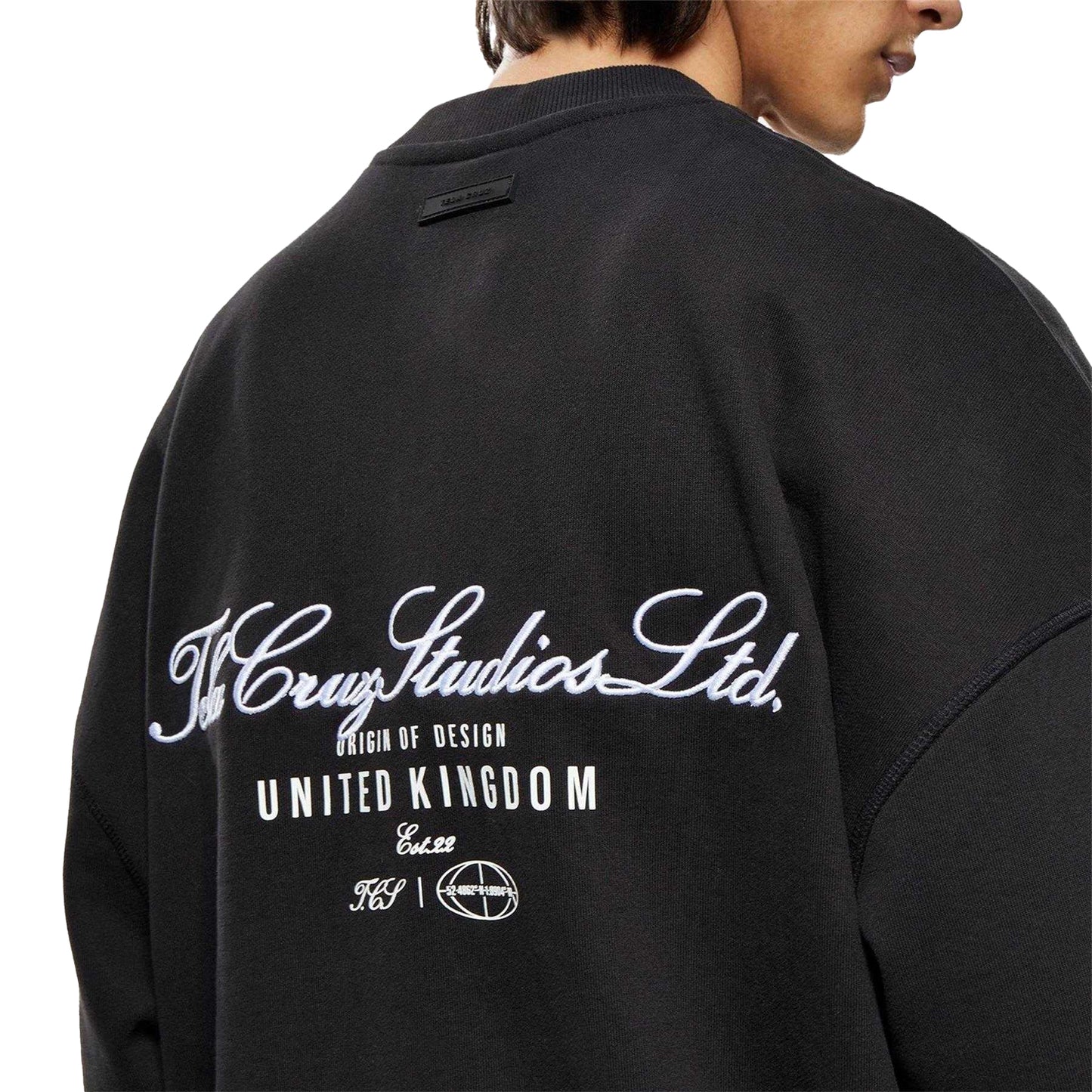 Black - Lifestyle - Tela Cruz Mens Studio Crew Neck Sweatshirt