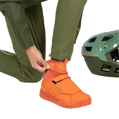 Harvest Orange - Pack Shot - Endura Unisex Adult Mt500 Burner Waterproof Cycling Shoes