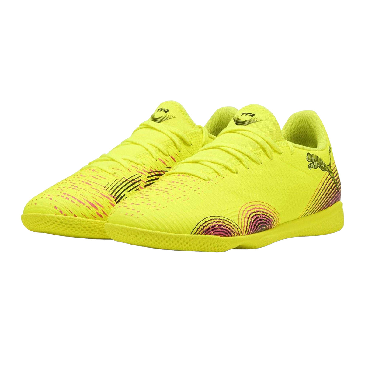 Yellow - Close up - Puma Unisex Adult Future 8 Play It Indoor Football Shoes