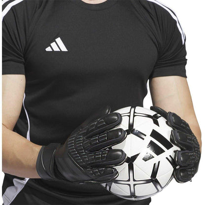 Black - Close up - Adidas Unisex Adult Predator Match Fingersave Goalkeeper Gloves