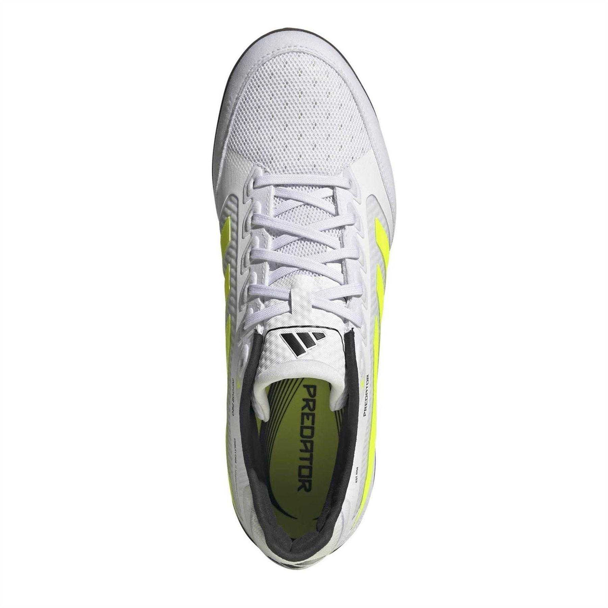 White - Lifestyle - Predator Unisex Adult Predator Pro 3 Stripes Trainers