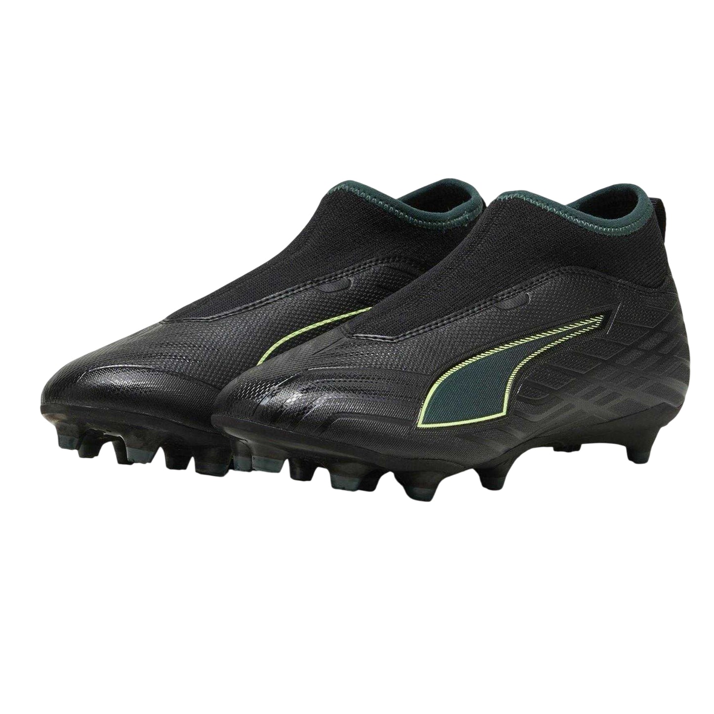 Black-Green - Lifestyle - Puma Childrens-Kids Ultra 6 Match+ Laceless Firm Ground Football Boots