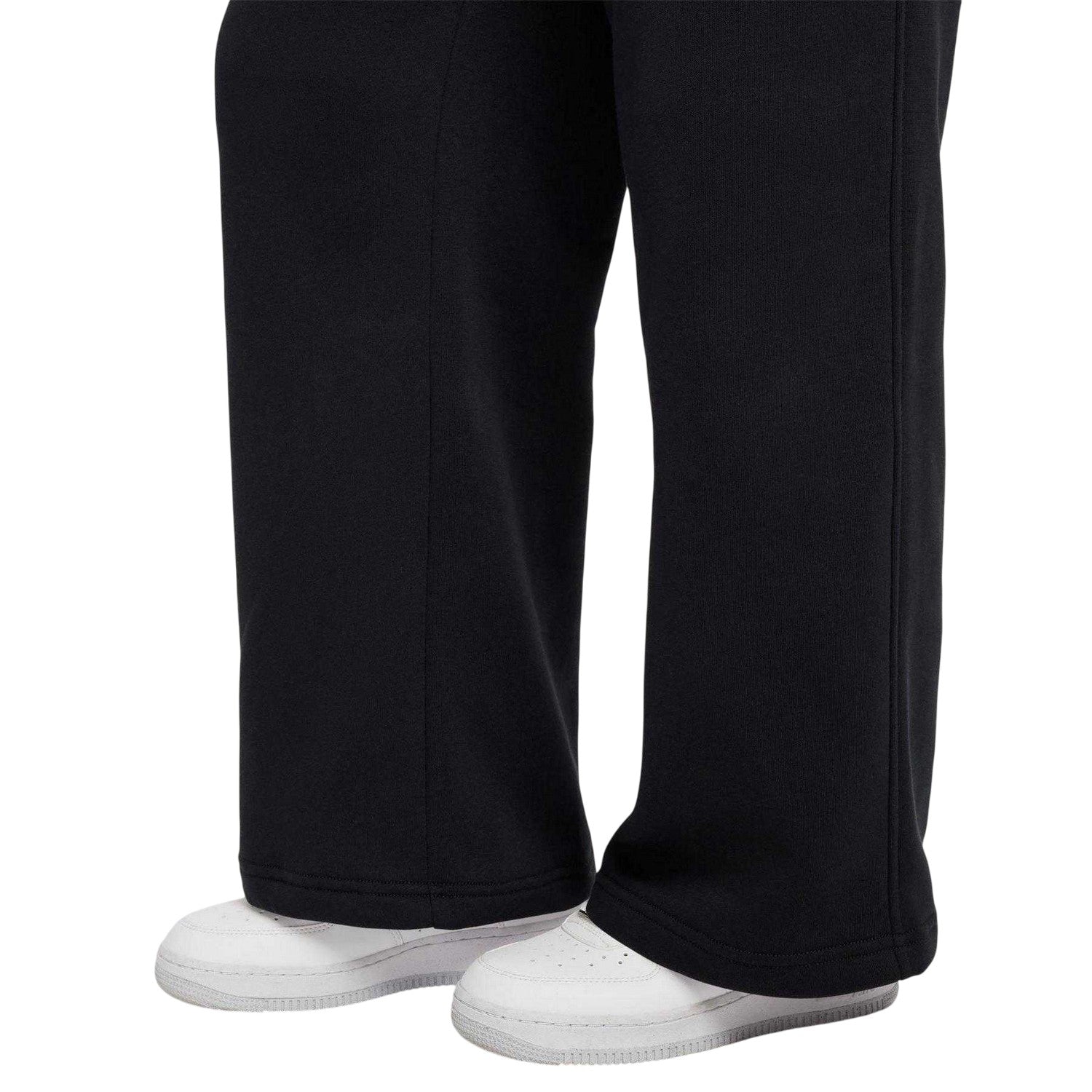 Black - Pack Shot - Nike Girls Club Fleece Relaxed Fit Joggers