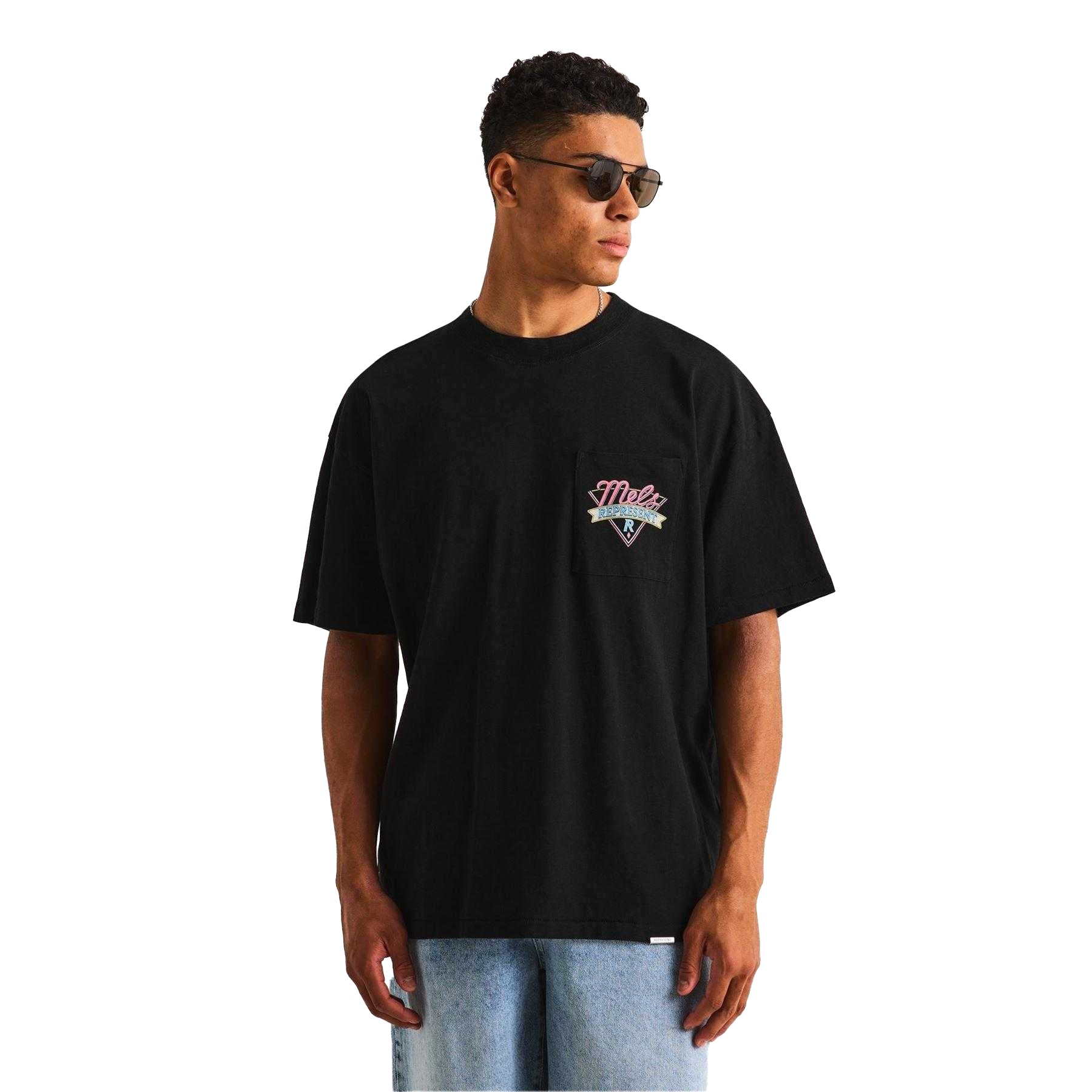 Jet Black - Lifestyle - Represent Mens Mel´s Diner Chest Pocket Oversized T-Shirt