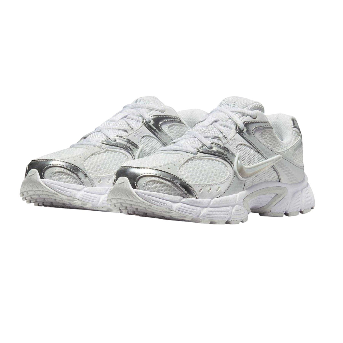 White-Silver - Pack Shot - Nike Womens-Ladies V5 RNR Trainers