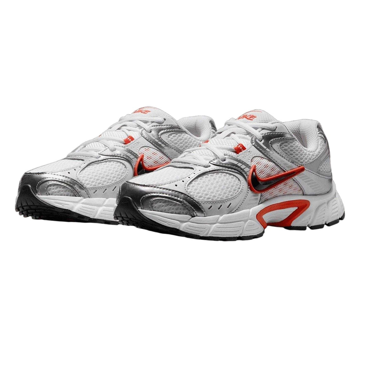 White-Black - Pack Shot - Nike Womens-Ladies V5 RNR Trainers