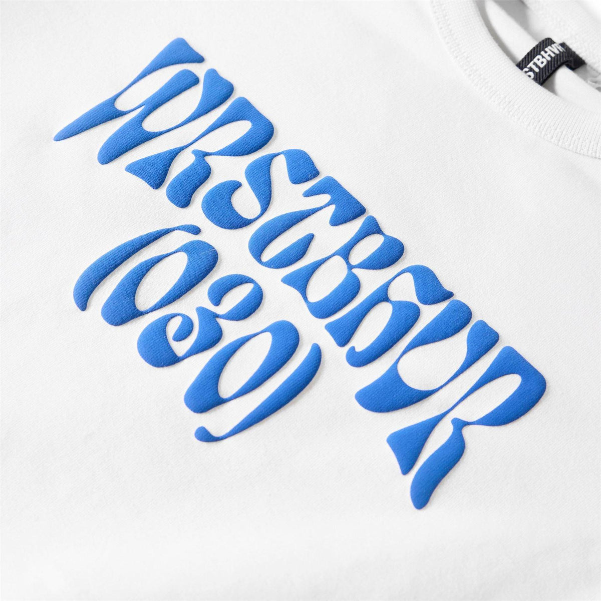 Gardenia - Side - WRSTBHVR Womens-Ladies Zandy Logo Crop T-Shirt