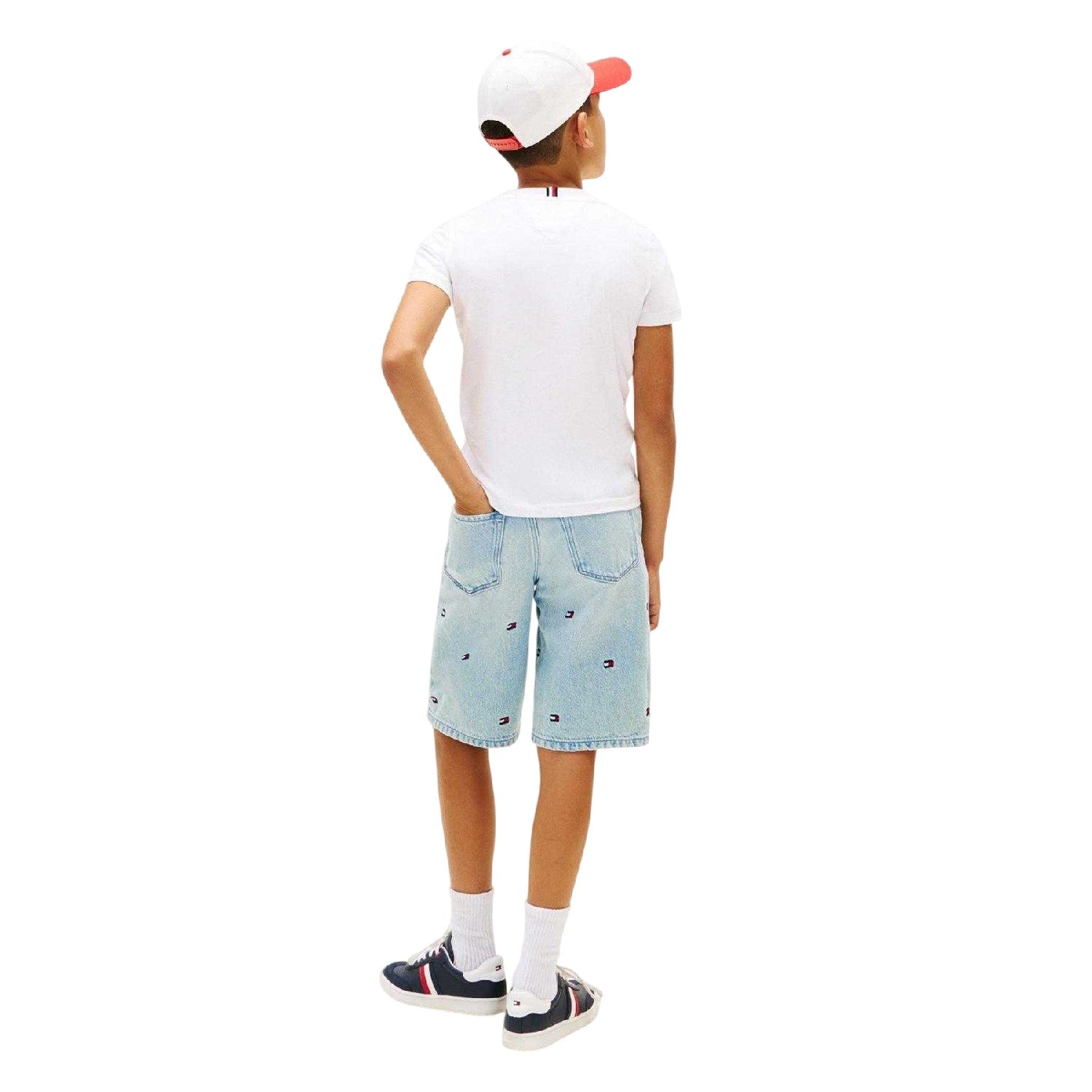 White - Close up - Tommy Hilfiger Childrens-Kids Logo Regular T-Shirt